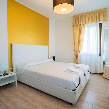 Hotel Sirena Lazise